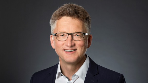 Dr. Rainer Ortmann